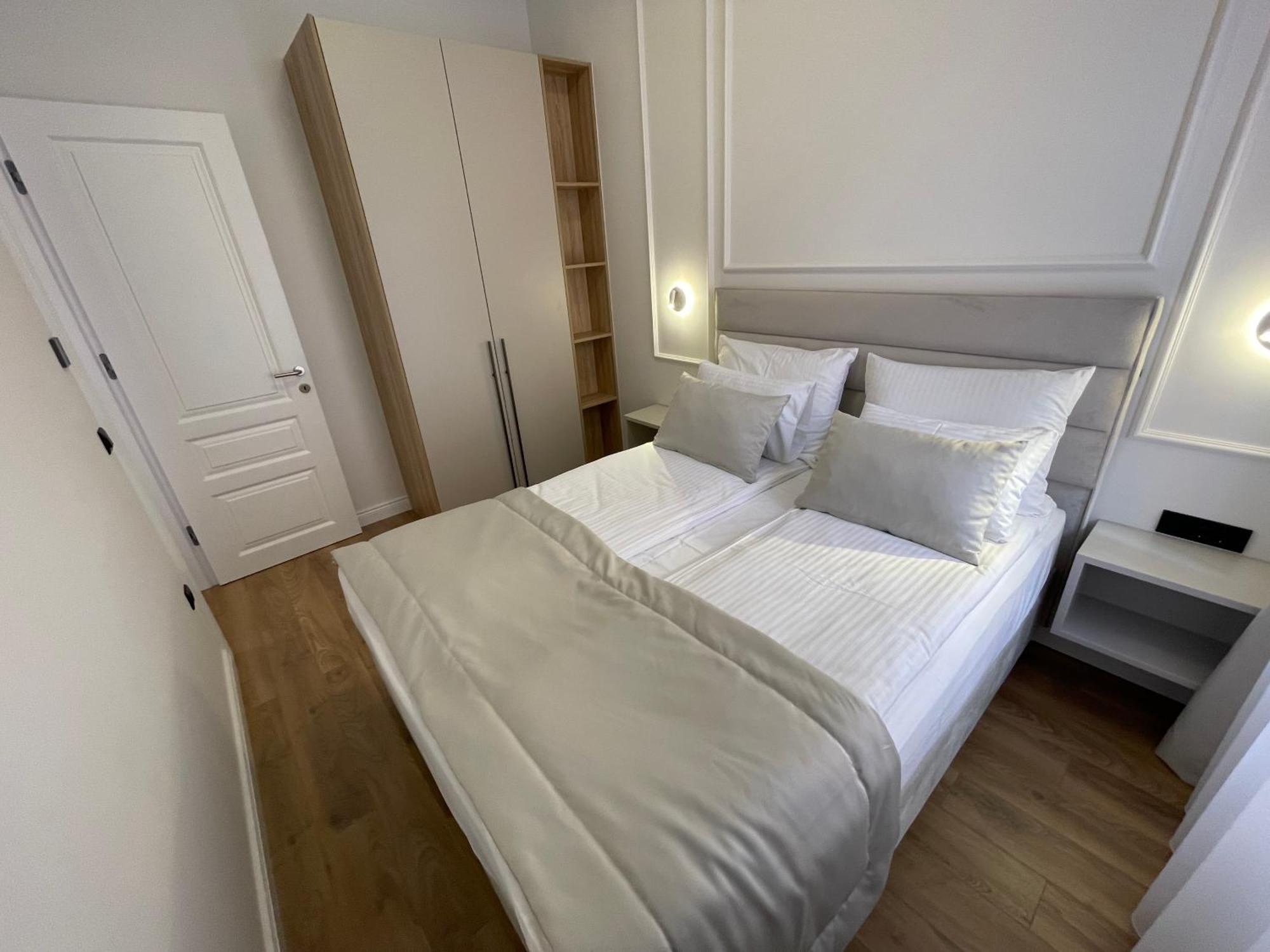 Central Apartments Сараєво Екстер'єр фото