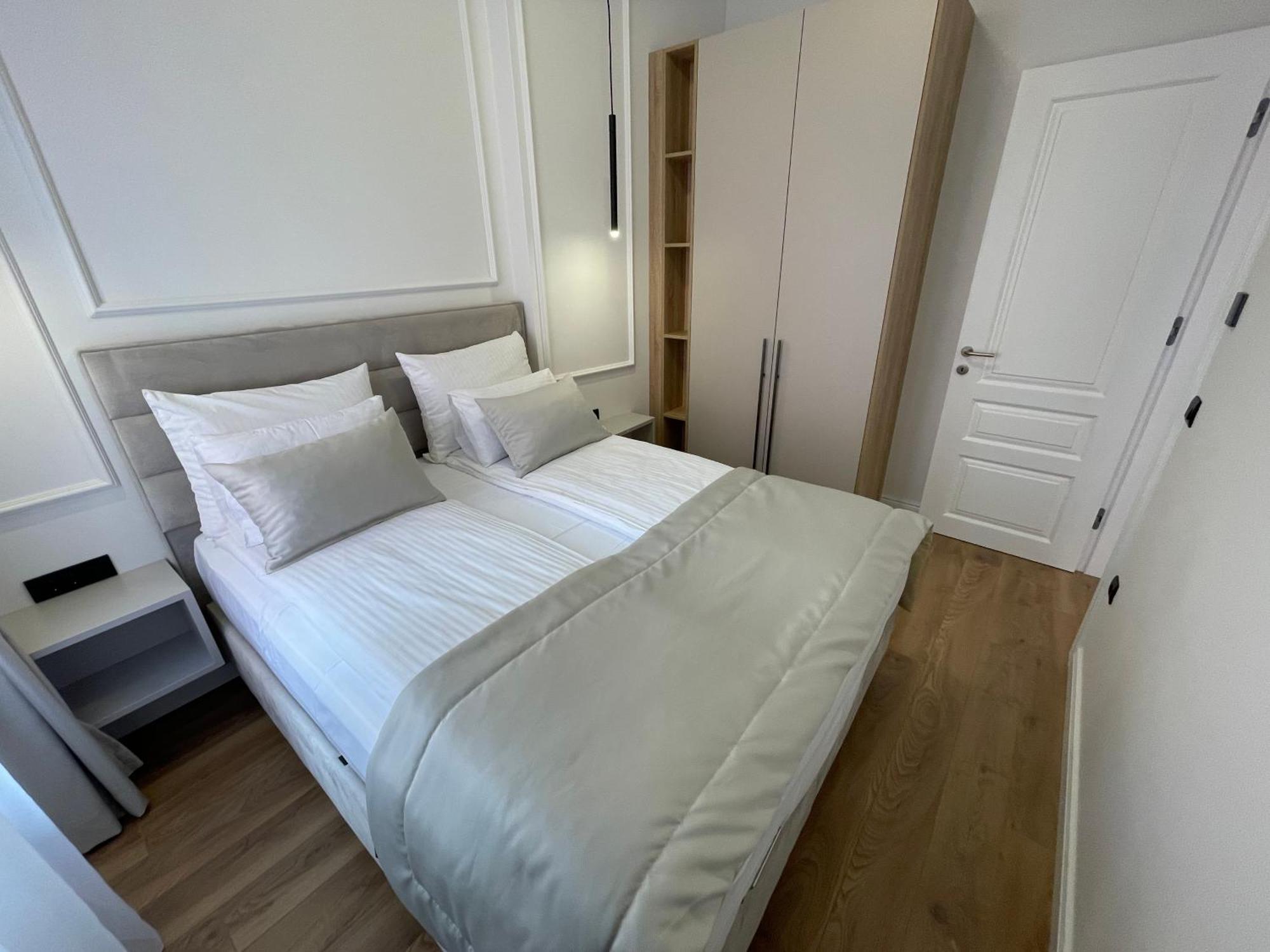 Central Apartments Сараєво Екстер'єр фото